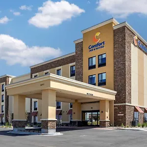 comfort-inn-suites-bennett.seedenverhotels.com/